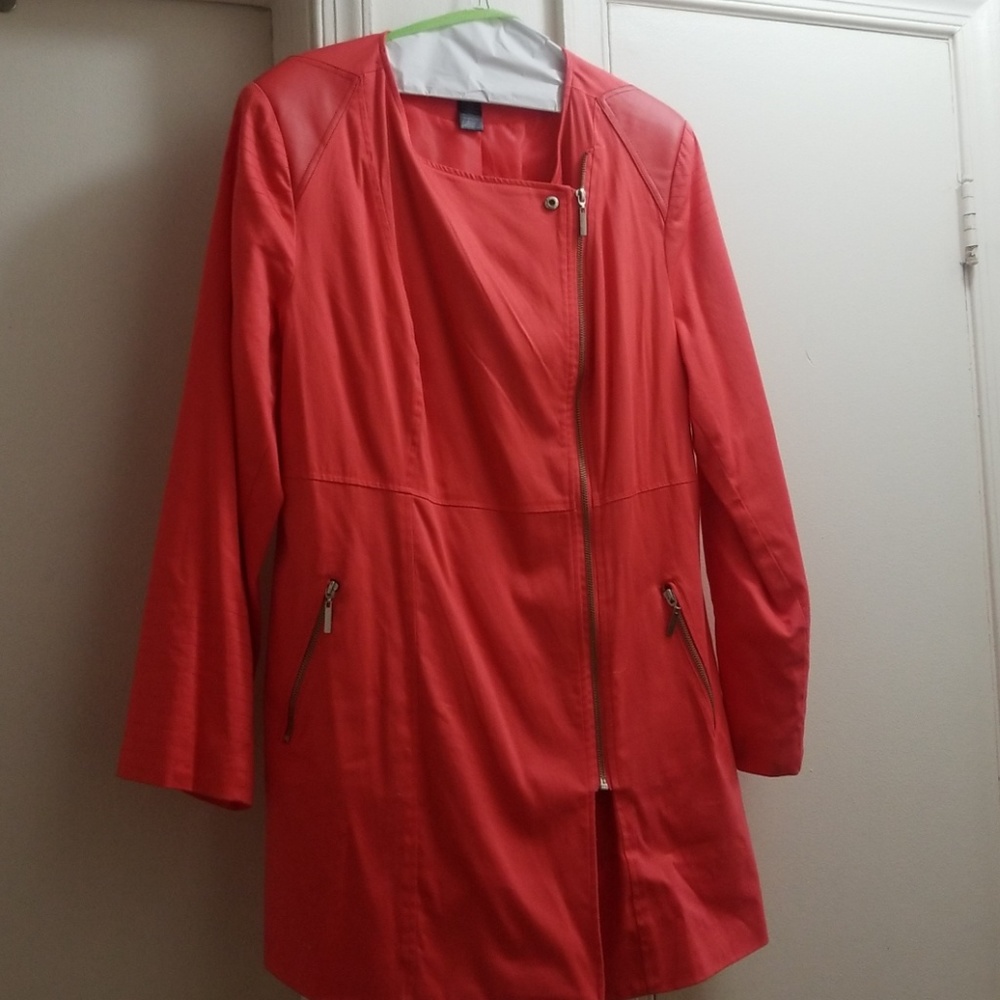 COPY - Jacket - Picture 2 of 6